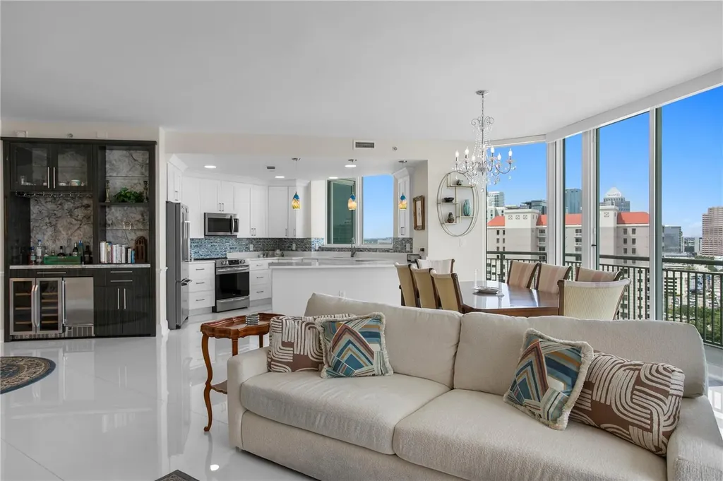 450 Knights Run Avenue Tampa FL 33602