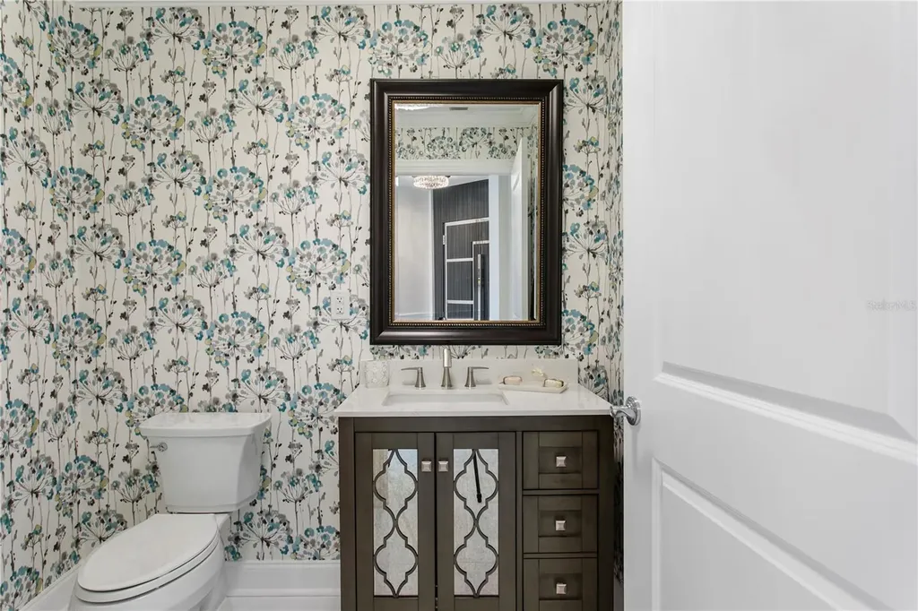 450 Knights Run Avenue Tampa FL 33602