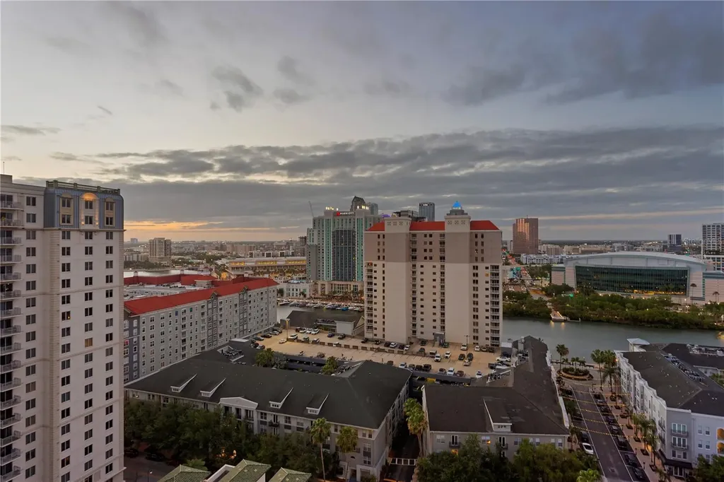 450 Knights Run Avenue Tampa FL 33602