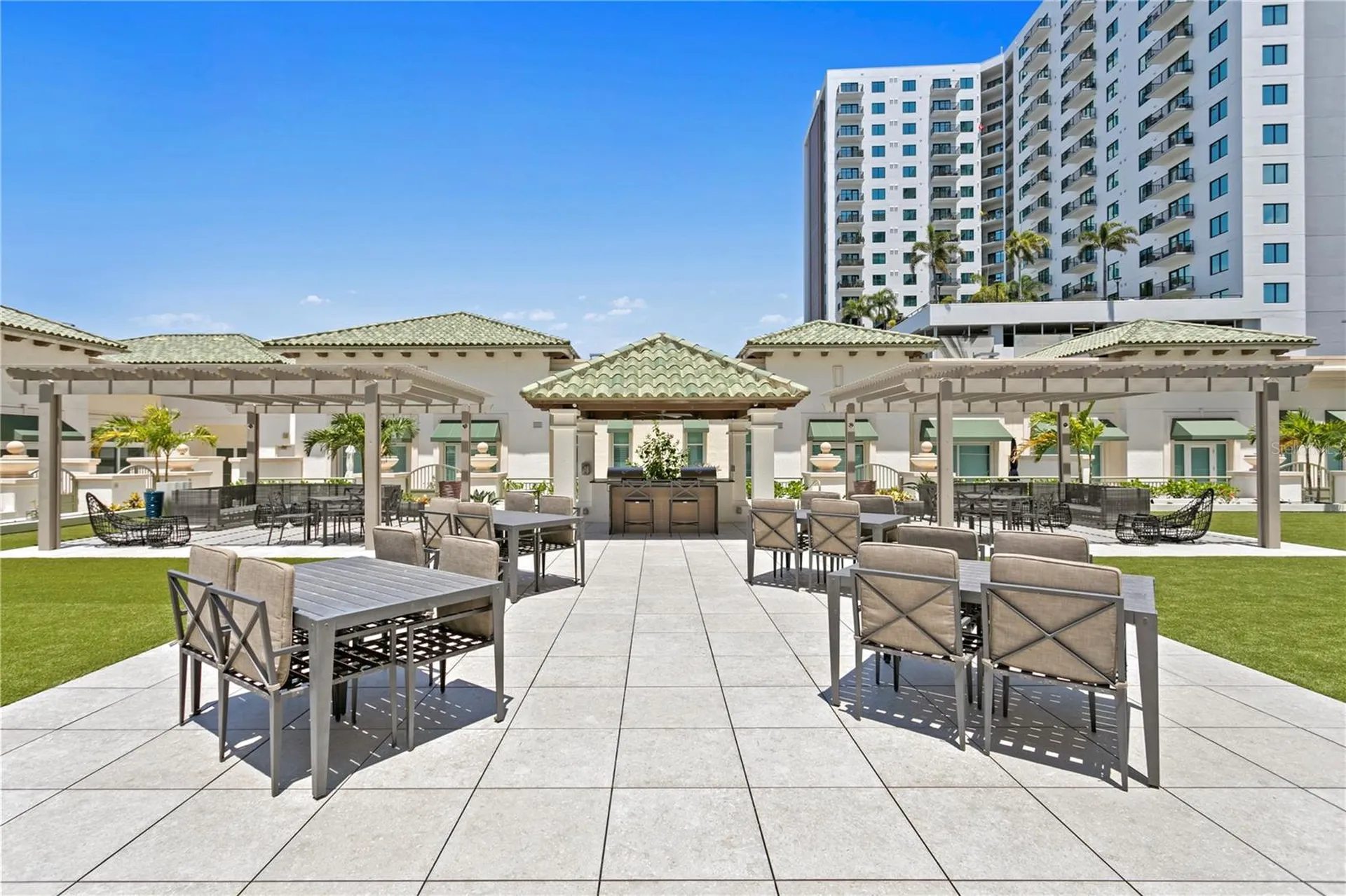 450 Knights Run Avenue Tampa FL 33602