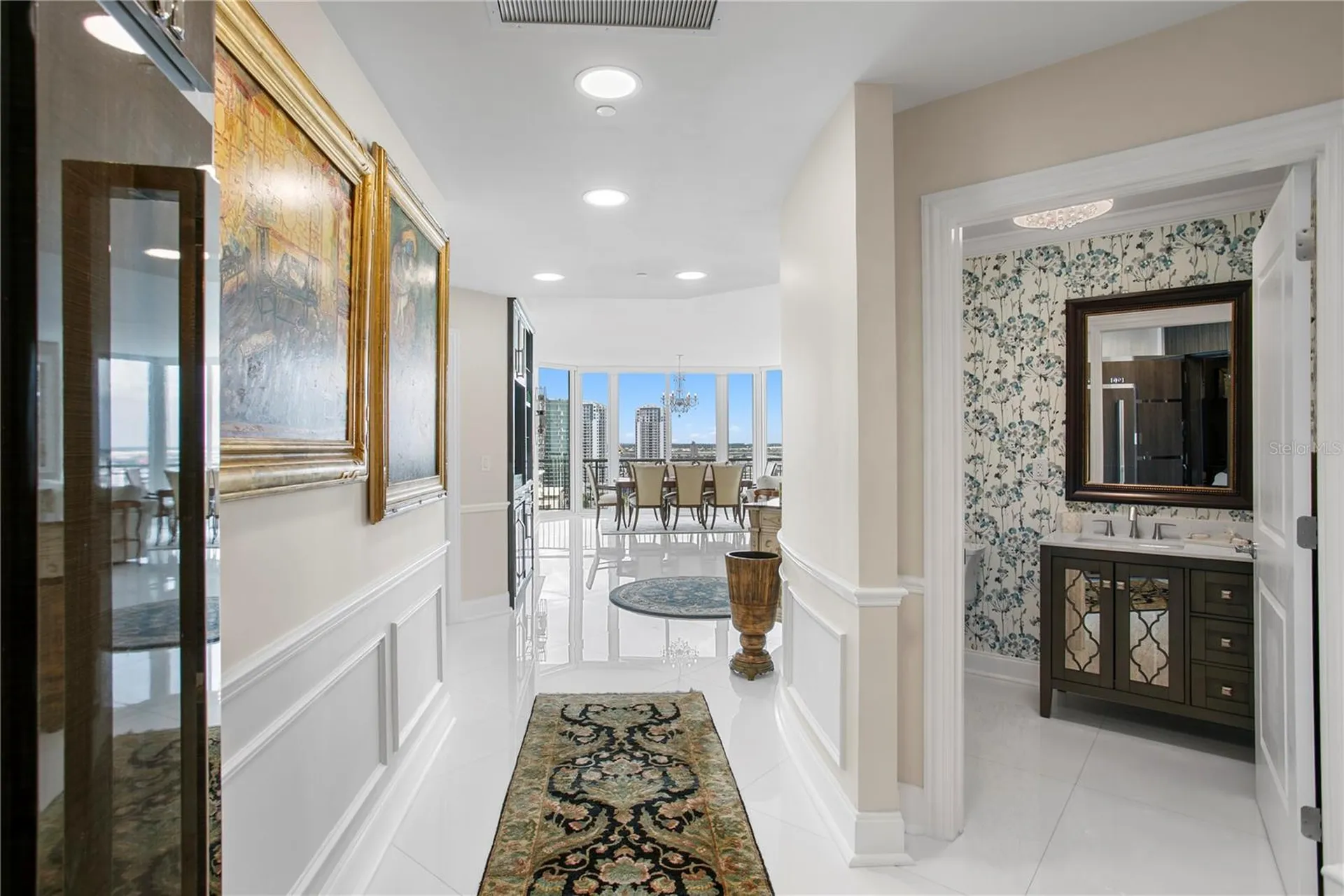 450 Knights Run Avenue Tampa FL 33602