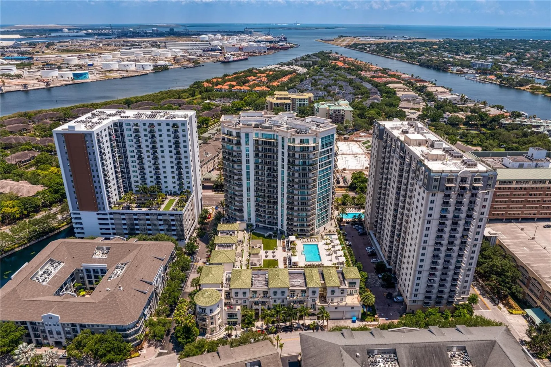 450 Knights Run Avenue Tampa FL 33602