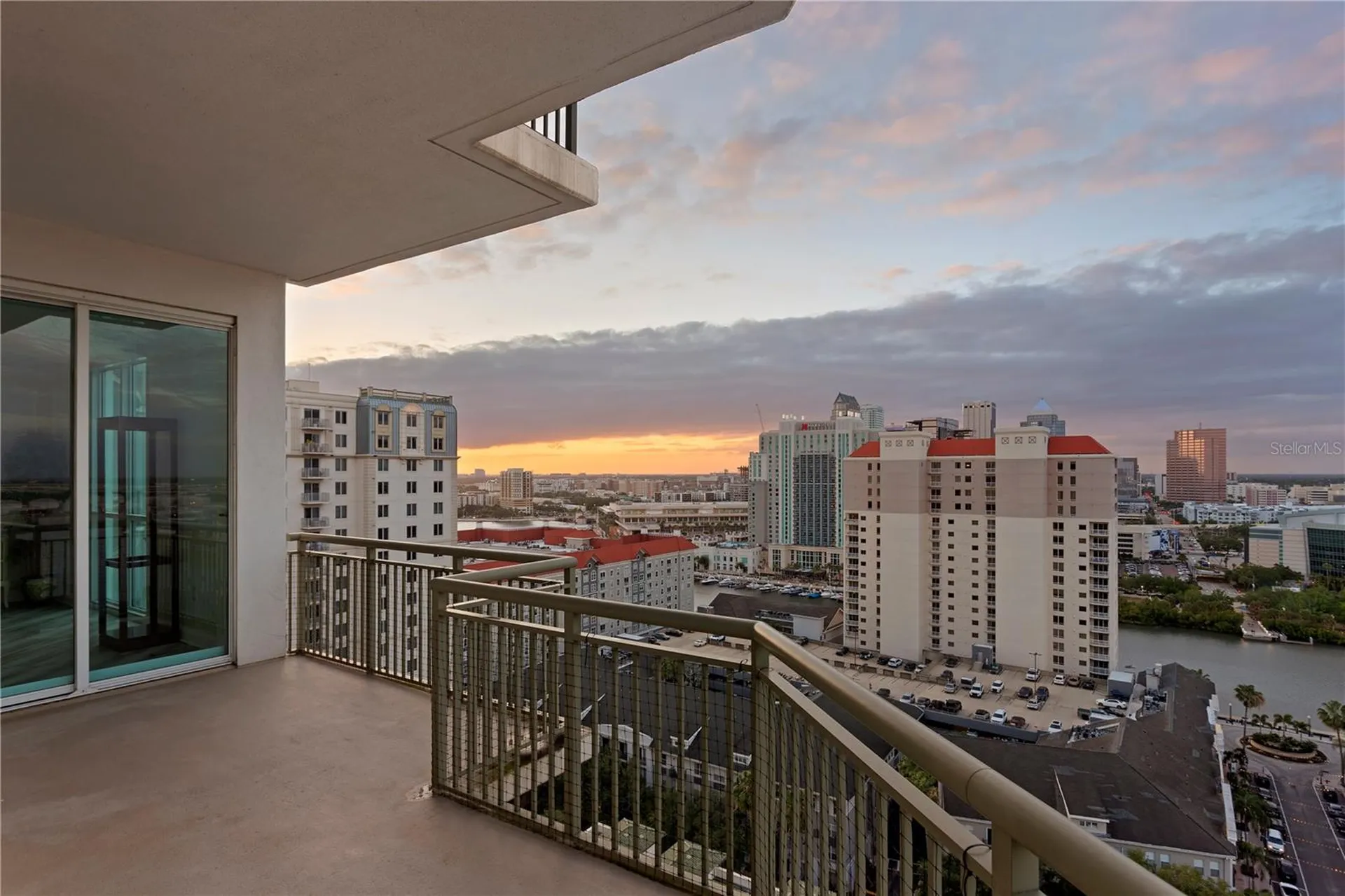 450 Knights Run Avenue Tampa FL 33602
