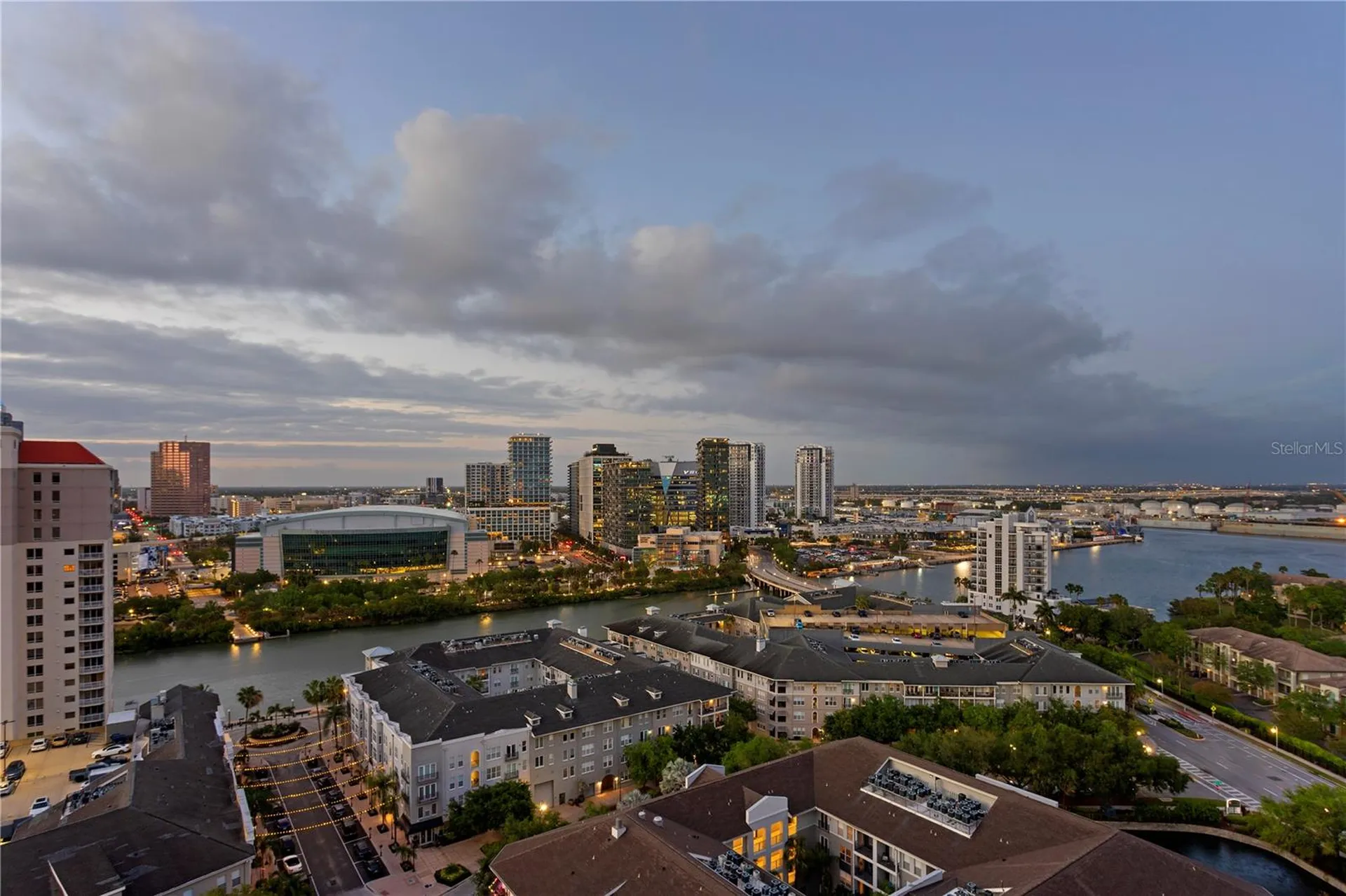 450 Knights Run Avenue Tampa FL 33602
