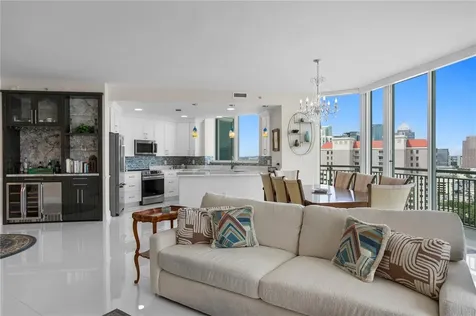 450 Knights Run Avenue Tampa FL 33602