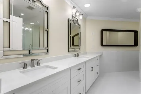 450 Knights Run Avenue Tampa FL 33602
