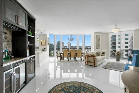450 Knights Run Avenue Tampa FL 33602