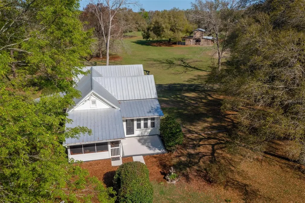 24216 NW 62nd Avenue Alachua FL 32615