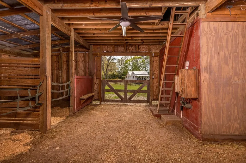 24216 NW 62nd Avenue Alachua FL 32615
