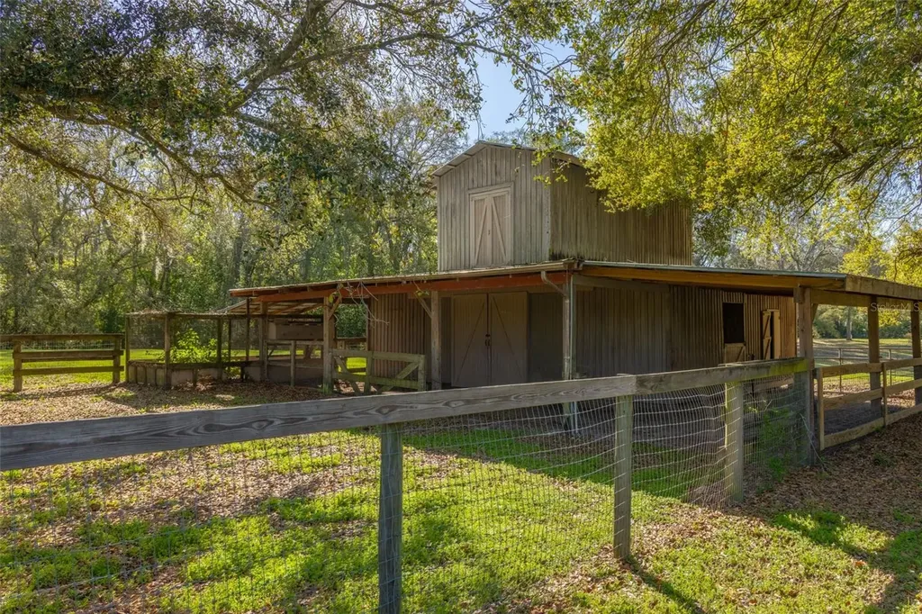 24216 NW 62nd Avenue Alachua FL 32615
