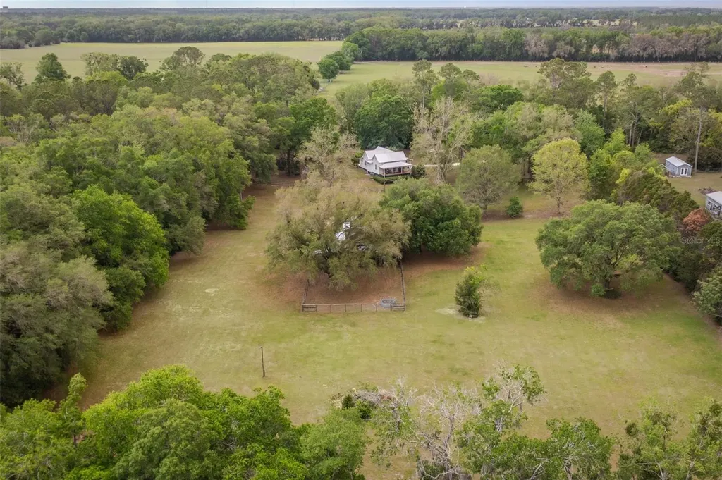 24216 NW 62nd Avenue Alachua FL 32615