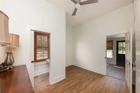 24216 NW 62nd Avenue Alachua FL 32615