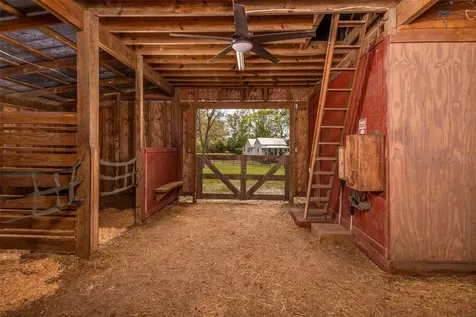 24216 NW 62nd Avenue Alachua FL 32615