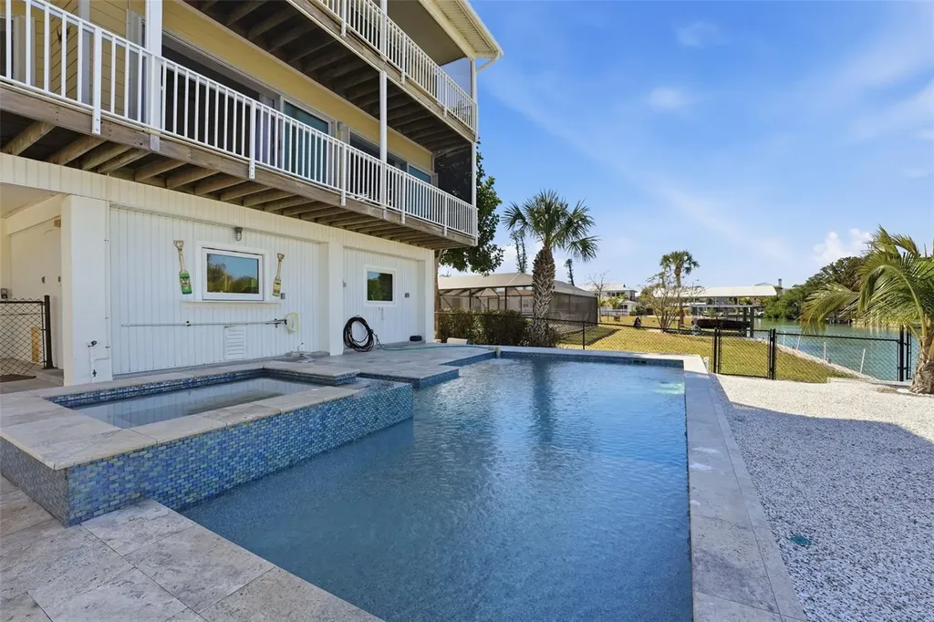 220 Mockingbird Lane Englewood FL 34223