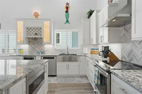 220 Mockingbird Lane Englewood FL 34223