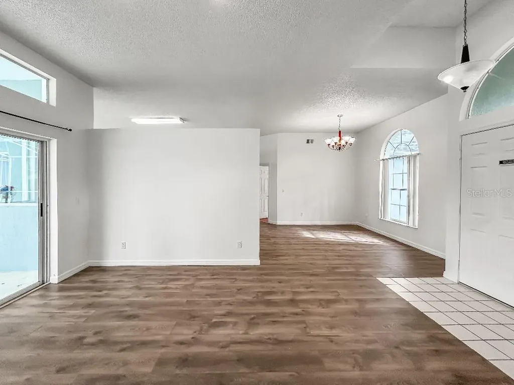 4418 White Oak Circle Kissimmee FL 34746