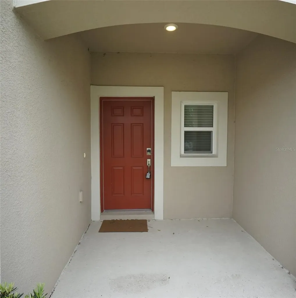 2407 Paravane Way Wesley Chapel FL 33543