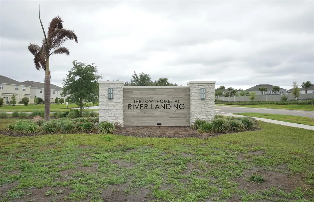 2407 Paravane Way Wesley Chapel FL 33543