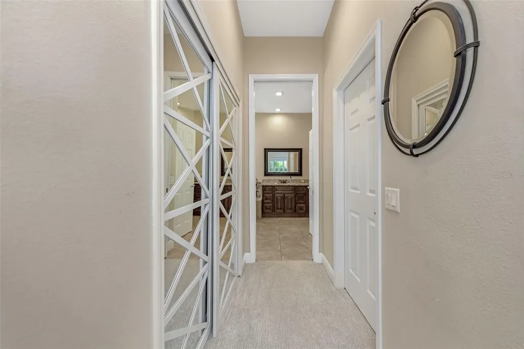 10422 Greendale Drive Tampa FL 33626