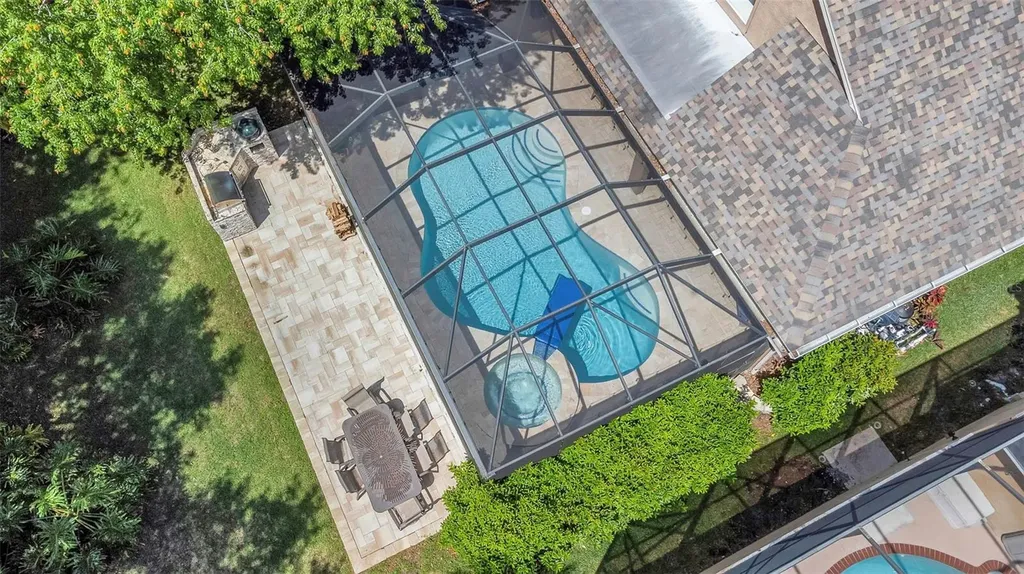 10422 Greendale Drive Tampa FL 33626