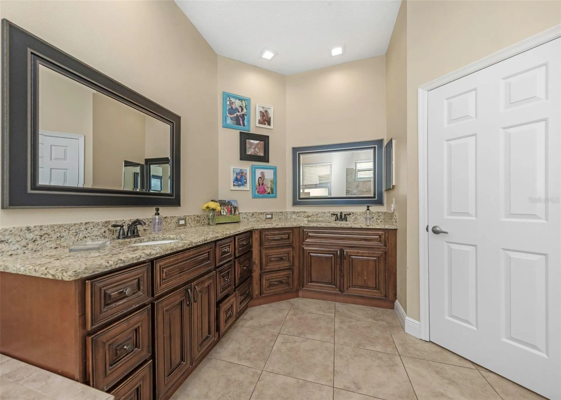 10422 Greendale Drive Tampa FL 33626
