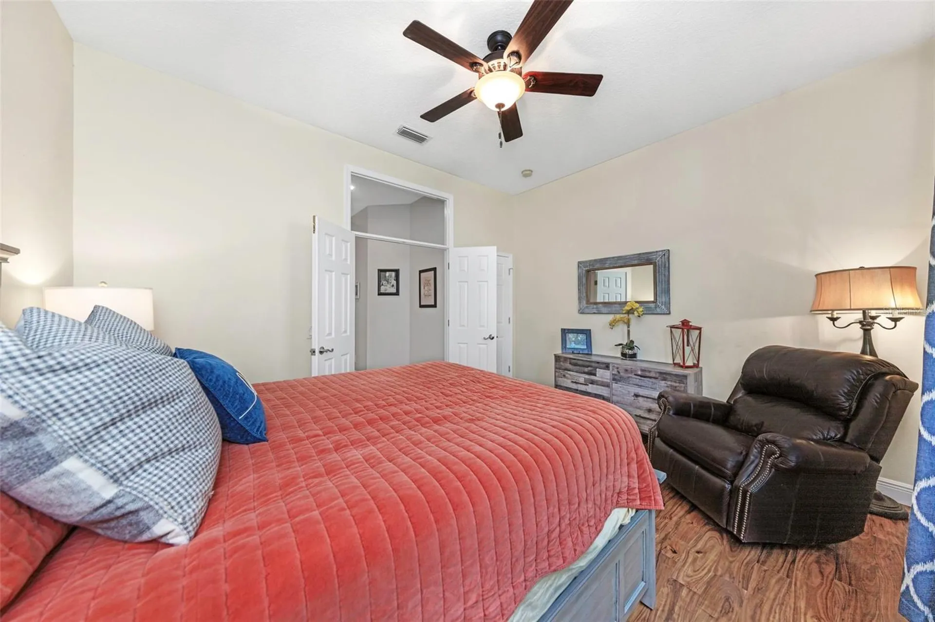 10422 Greendale Drive Tampa FL 33626