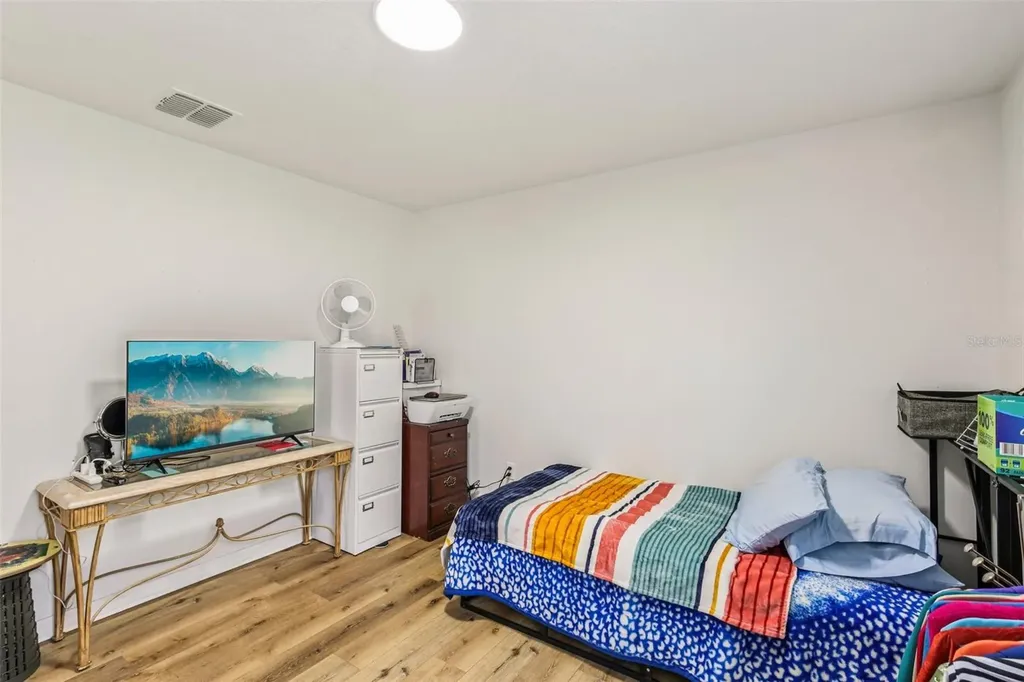 636 Chatham Walk Drive Ruskin FL 33570
