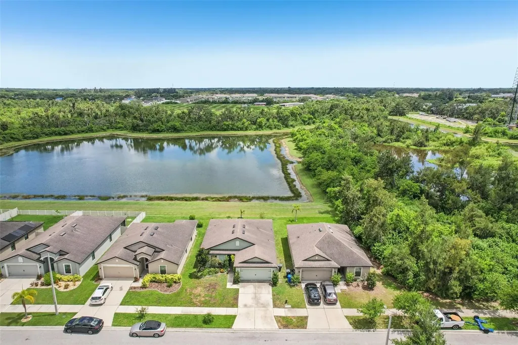 636 Chatham Walk Drive Ruskin FL 33570