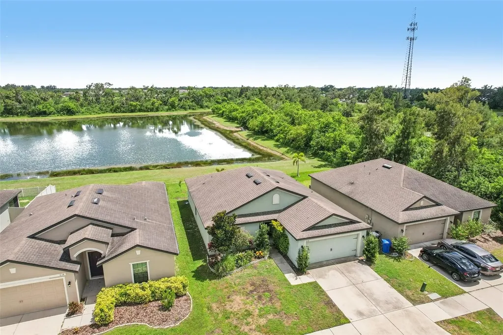 636 Chatham Walk Drive Ruskin FL 33570