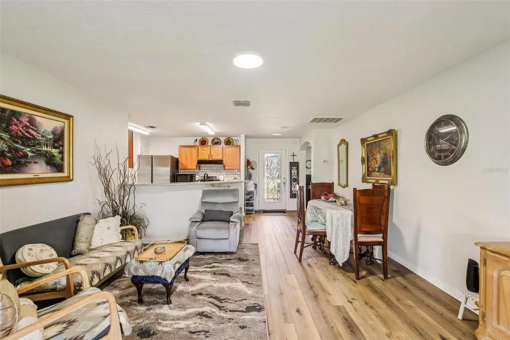 636 Chatham Walk Drive Ruskin FL 33570