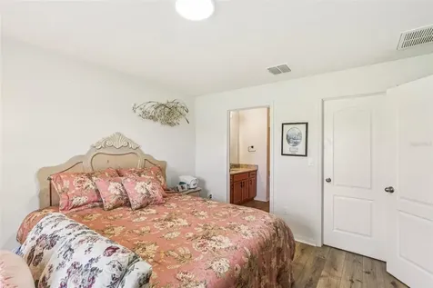 636 Chatham Walk Drive Ruskin FL 33570