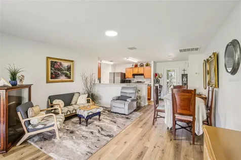 636 Chatham Walk Drive Ruskin FL 33570