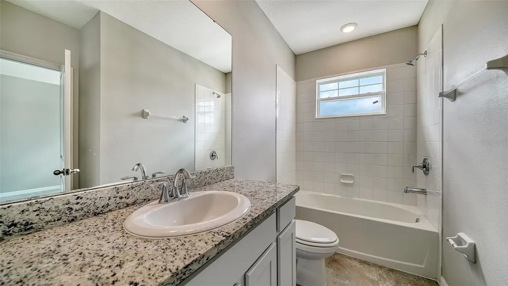 6560 Calypso Coral Lane Sarasota FL 34240