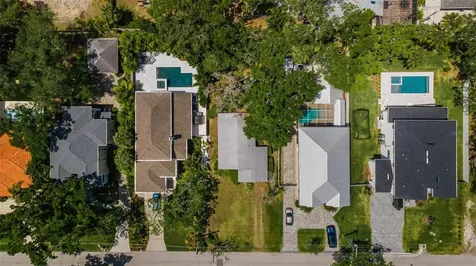 2305 S Occident Street Tampa FL 33629