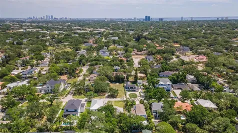 2305 S Occident Street Tampa FL 33629