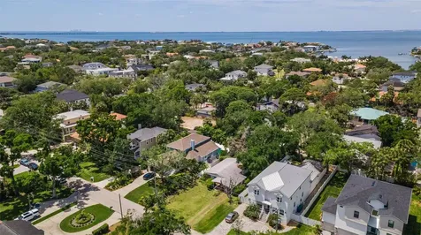 2305 S Occident Street Tampa FL 33629