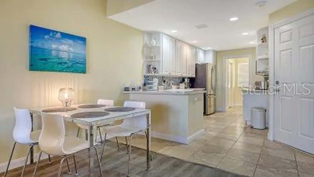 1500 Burgos Drive Sarasota FL 34238