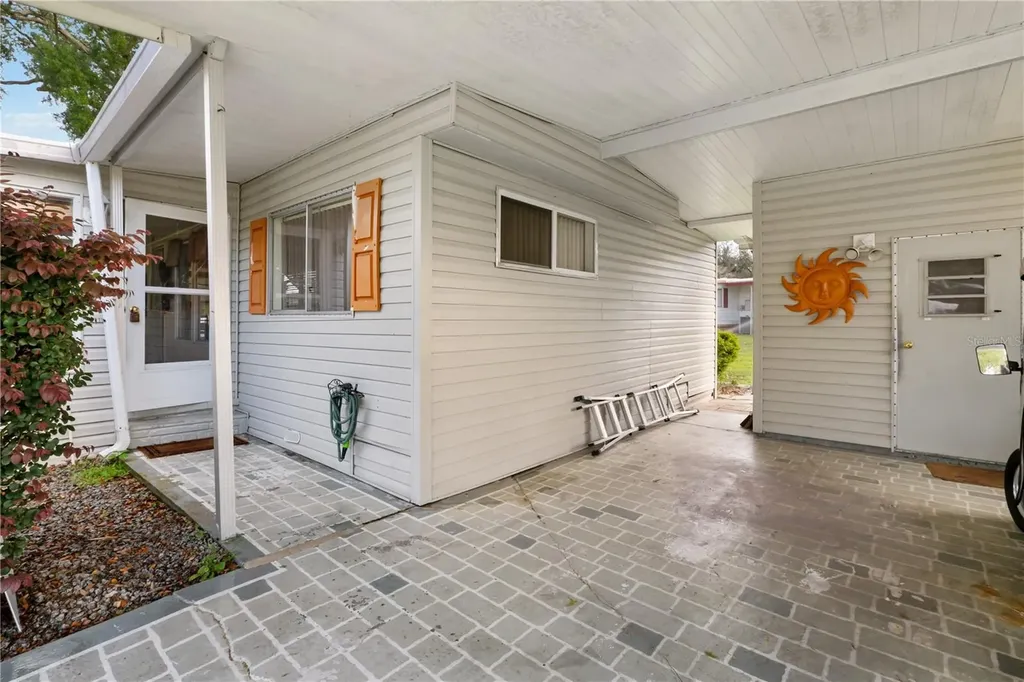 1306 Debra Drive The Villages FL 32159
