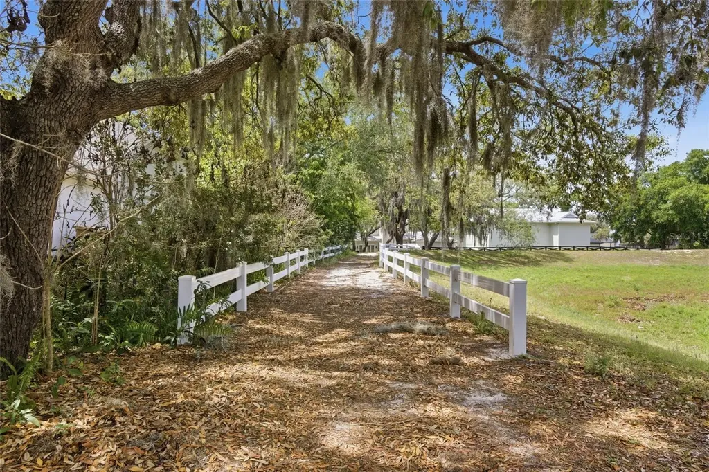 12841 Valley Ridge Road Clermont FL 34711