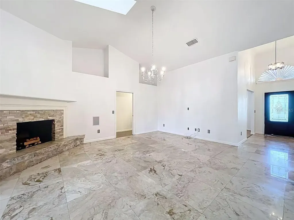 9144 Galleon Court Orlando FL 32819