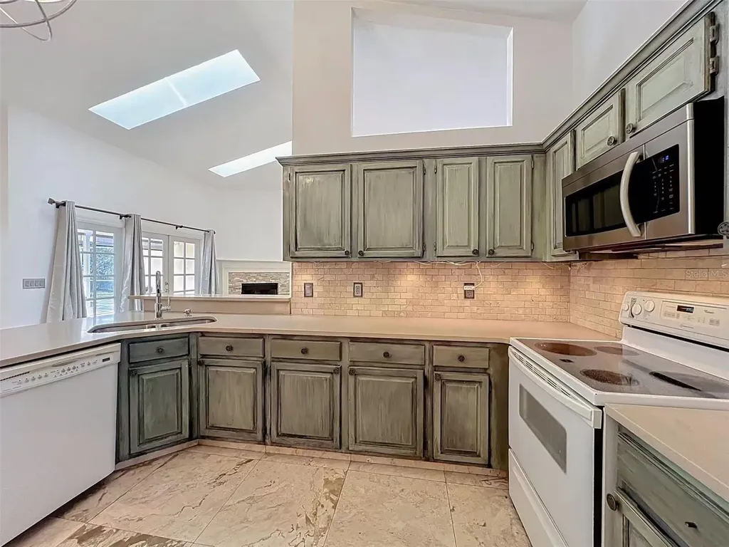 9144 Galleon Court Orlando FL 32819