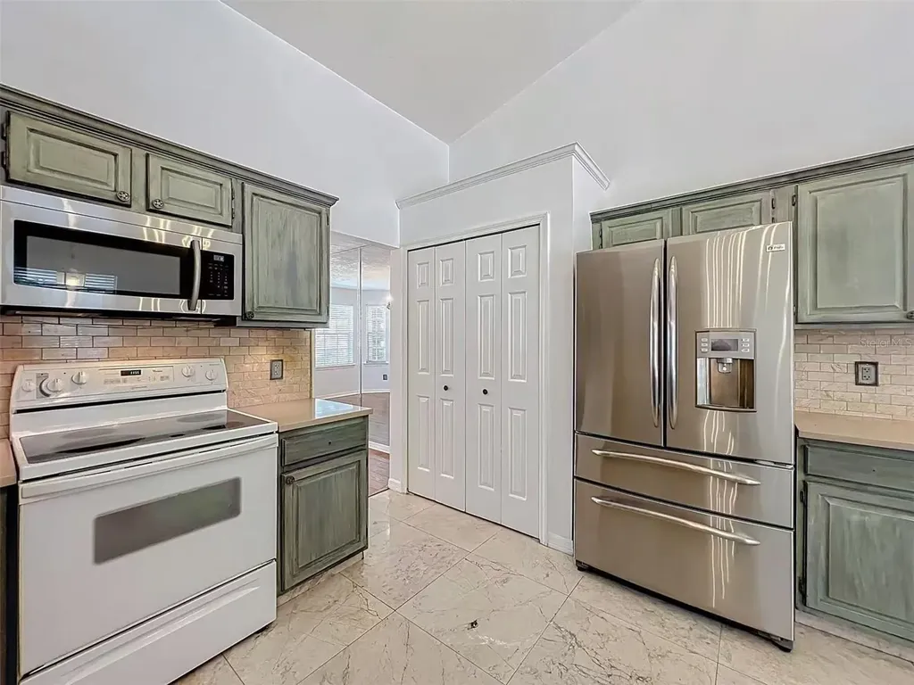 9144 Galleon Court Orlando FL 32819