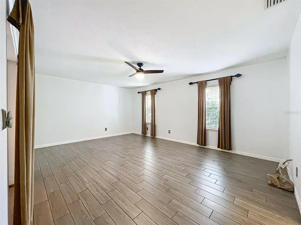 9144 Galleon Court Orlando FL 32819