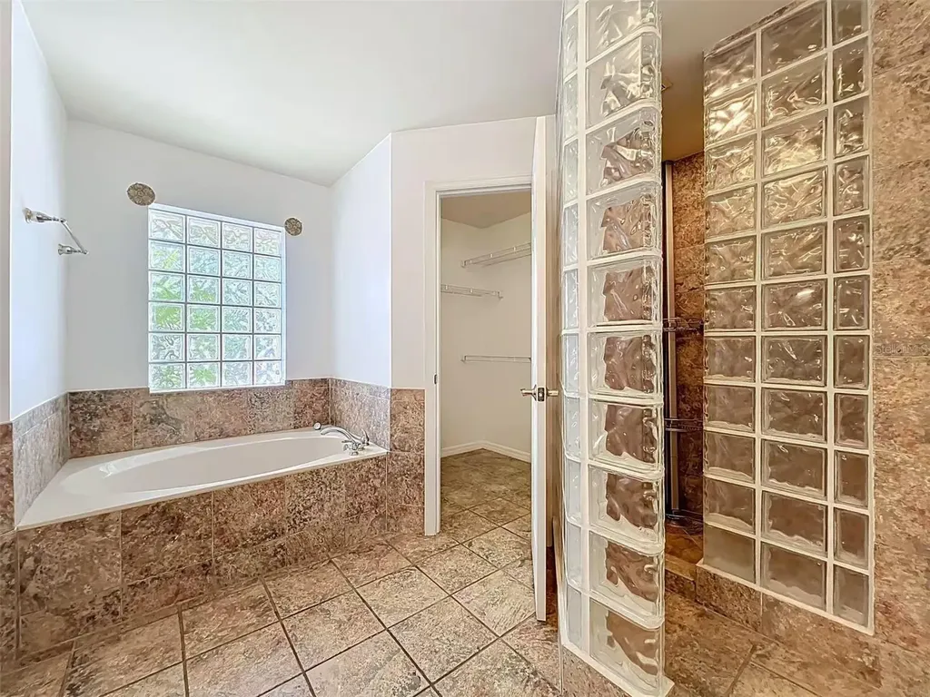 9144 Galleon Court Orlando FL 32819