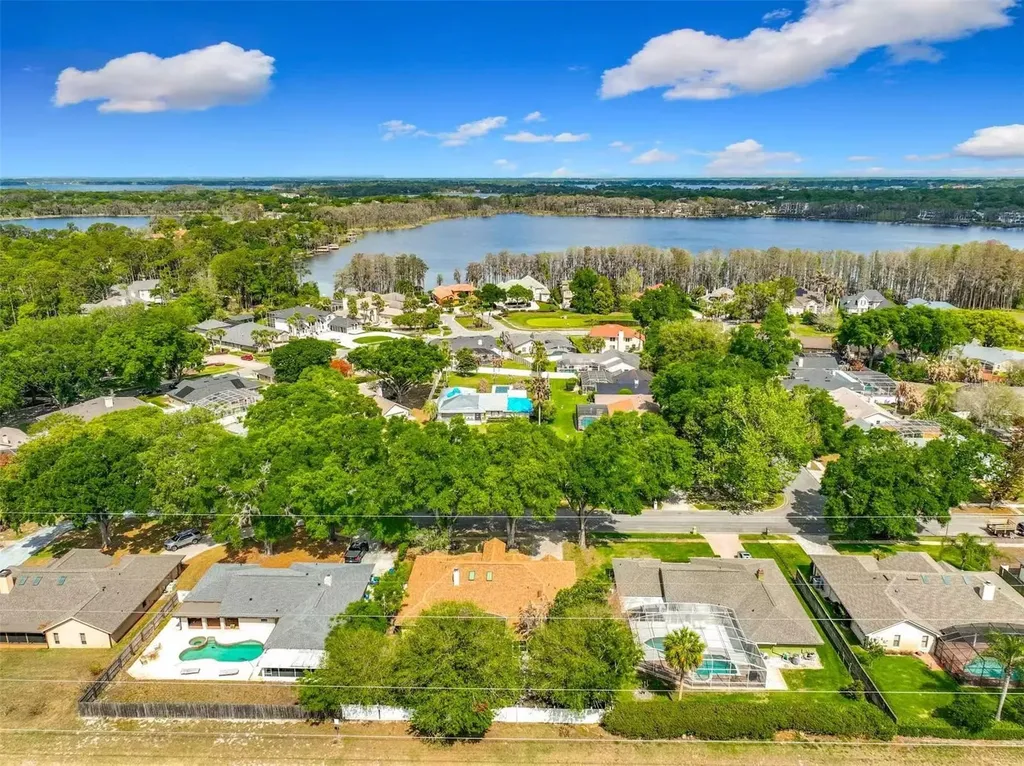 9144 Galleon Court Orlando FL 32819