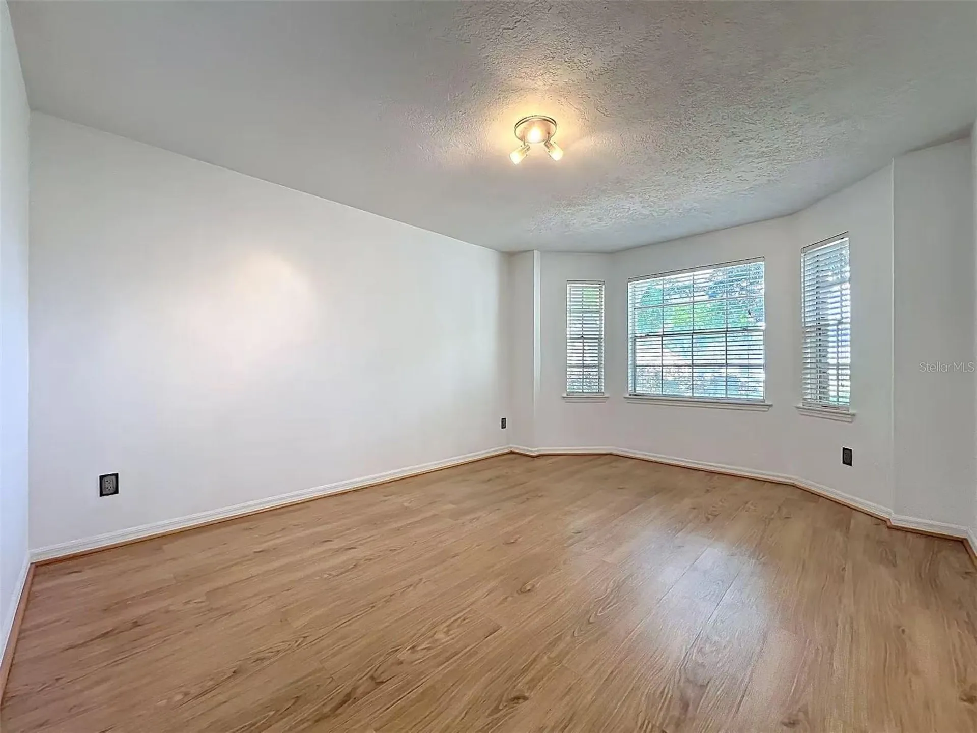 9144 Galleon Court Orlando FL 32819