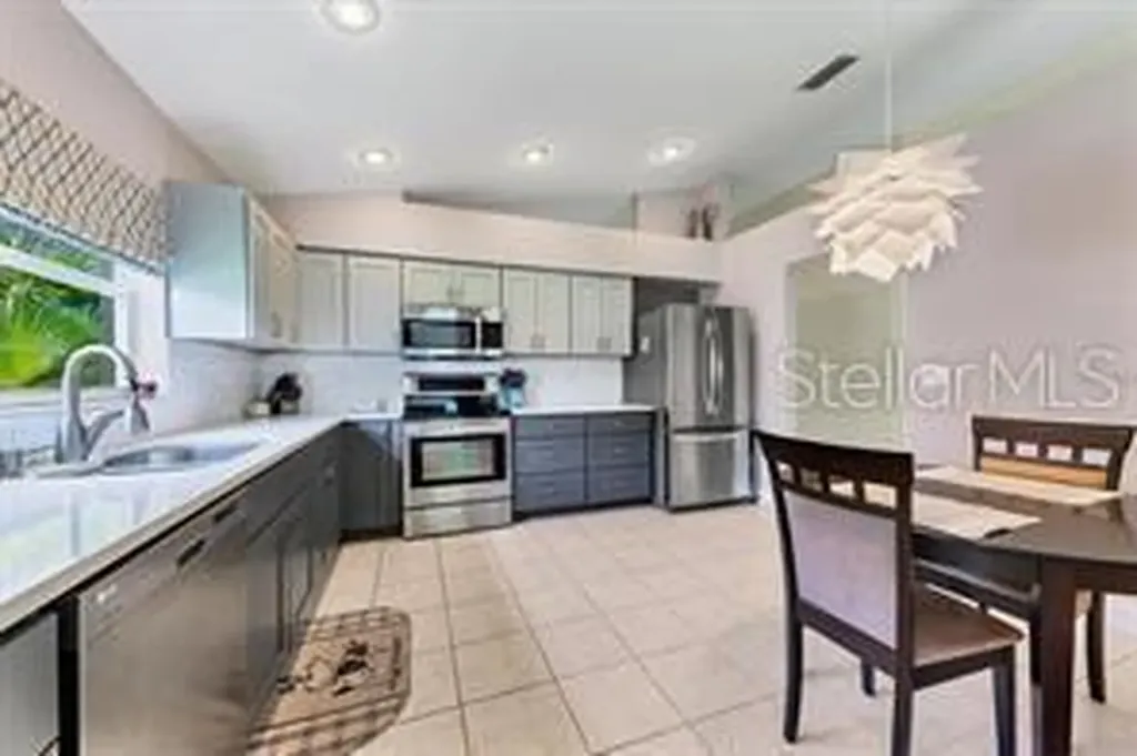 4510 Sanibel Way Bradenton FL 34203