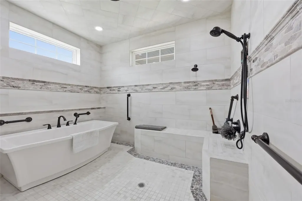 11131 NE 35th Street Bronson FL 32621