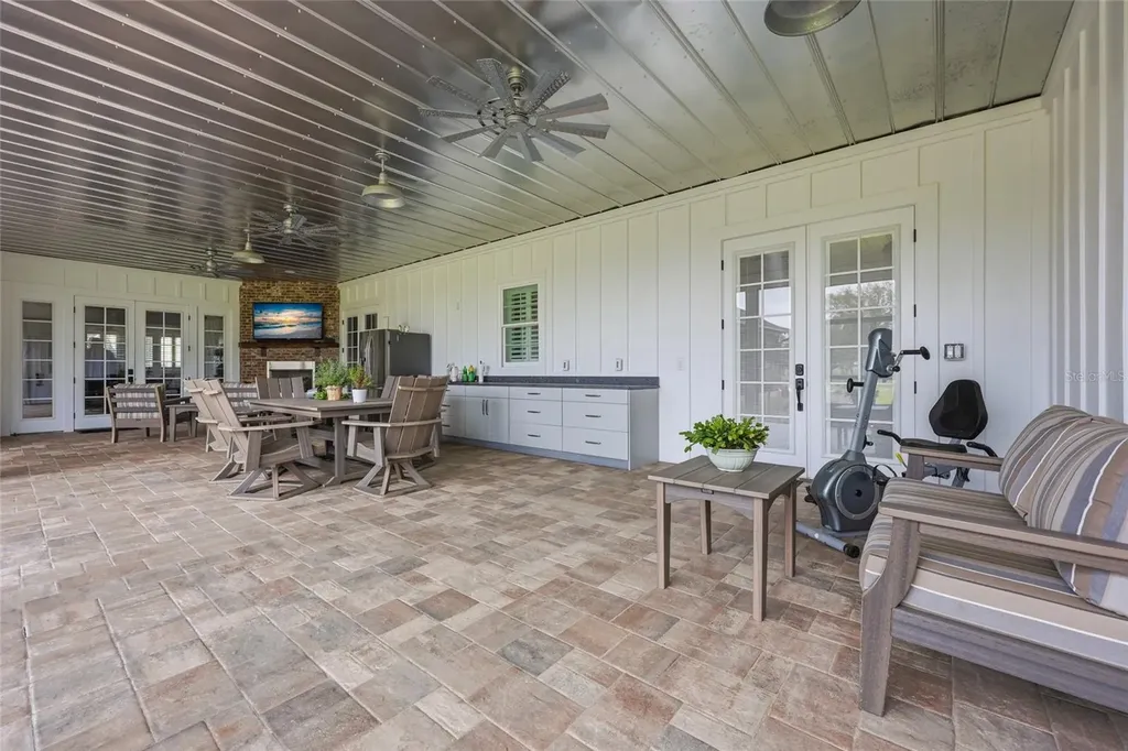11131 NE 35th Street Bronson FL 32621