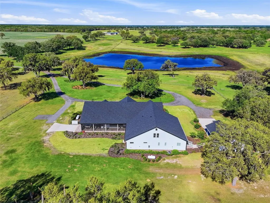 11131 NE 35th Street Bronson FL 32621
